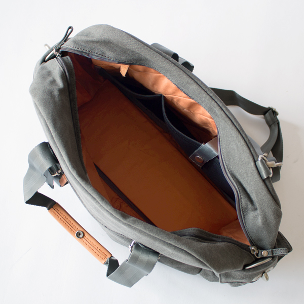 しっかりと荷物が入る容量 しっかりと荷物が入る容量