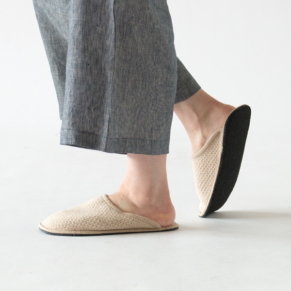 モデル足長(裸足):約24cm、着用:サイズ38 モデル足長(裸足):約24cm、着用:サイズ38