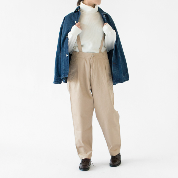 モデル身長162cm・BEIGE