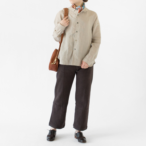 同系色でまとめて上品なスタイルに(FLAX) 同系色でまとめて上品なスタイルに(FLAX)