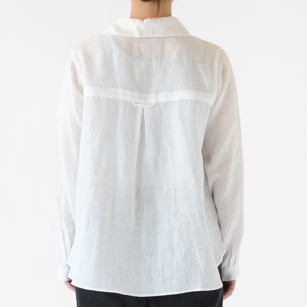 モデル身長162cm・OFF WHITE モデル身長162cm・OFF WHITE