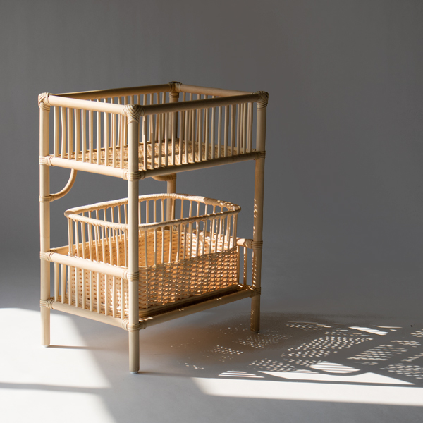 素材の美しさ、アイテムとしての機能性の高さに惹かれます