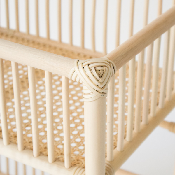 すべての工程が手作業であるために、どことなく人の温もりを感じられます