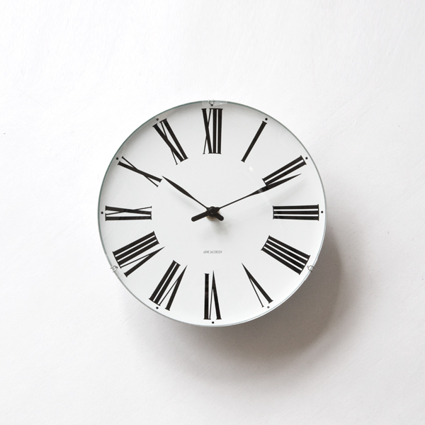 ARNE JACOBSEN Wall Clock Roman(210mm)