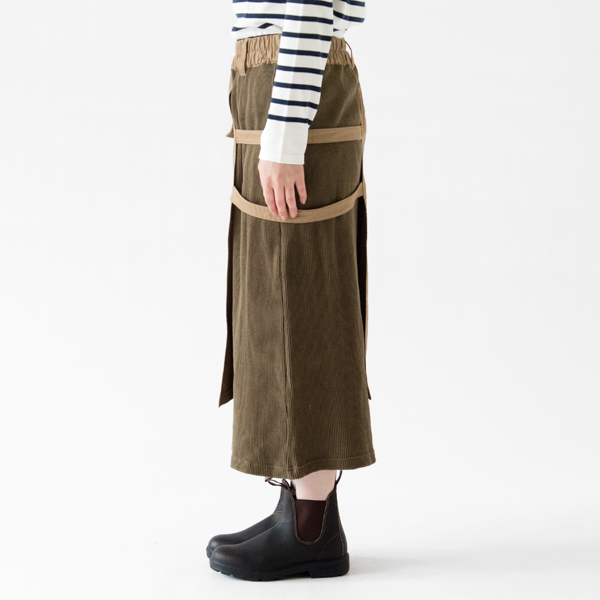 身長162cm・KHAKI