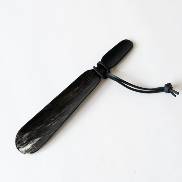 シューホーン　BLACK(25cm)