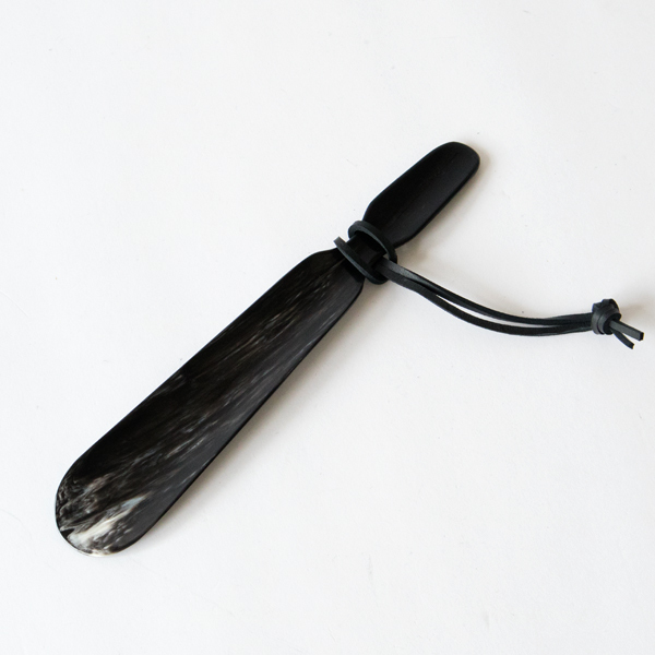 シューホーン　BLACK(25cm)