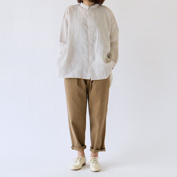 コーディネートをすっきりとまとめてくれます(KINARI、モデル身長:163cm) コーディネートをすっきりとまとめてくれます(KINARI、モデル身長:163cm)