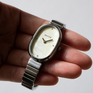腕時計 JANE／BREDA（ブレダ）｜愛着を持ってずっと使いたいモノ