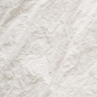 独特のシワ感が特徴(WHITE)