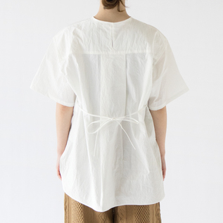 モデル身長：162cm(WHITE)