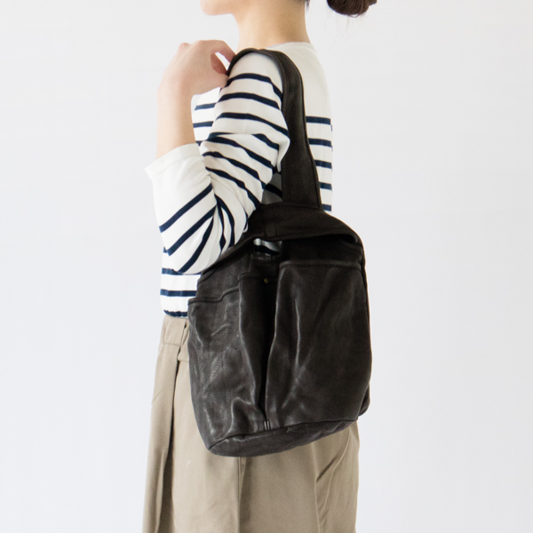 モデル身長162cm（DARK ASH）