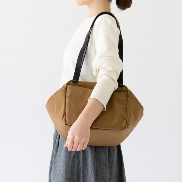 モデル身長162cm(COYOTE) モデル身長162cm(COYOTE)