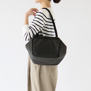 モデル身長162cm(CHARCOAL GRAY) モデル身長162cm(CHARCOAL GRAY)