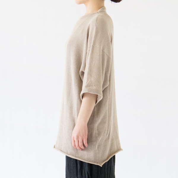 OVERSIZED T-SHIRT