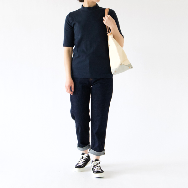 ネイビー（モデル身長・162cm）
