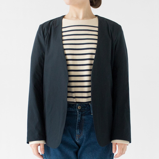 新品DANSKINダンスキン　アンレールライトジャケットアレグロ系　ネイビー　M ストレッチライトジャケット／DANSKIN(ダンスキン)｜愛着を持って