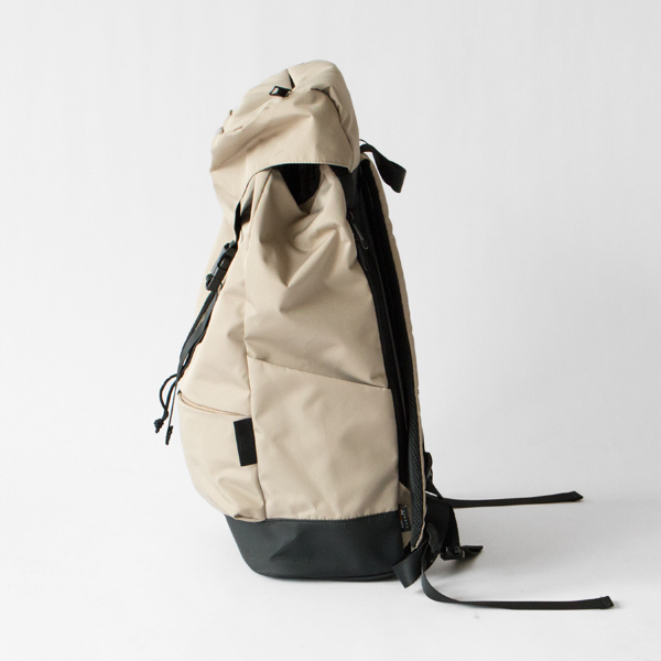 バックパック(ライトカーキ) バックパック(ライトカーキ)