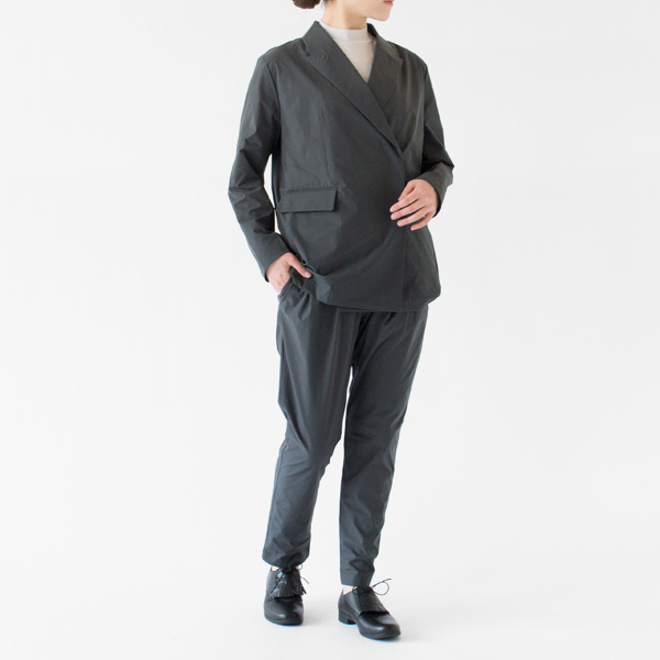 ストレッチロングパンツとセットアップも(モデル身長162cm・Oブラック/3)