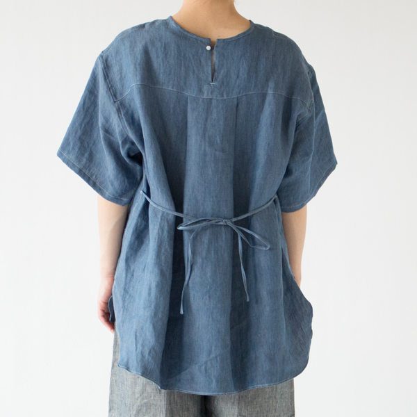 モデル身長:162cm(BLUE) モデル身長:162cm(BLUE)