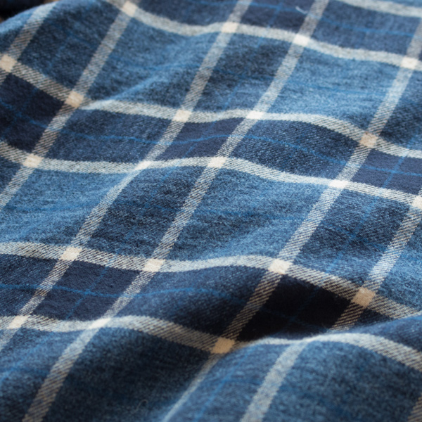 大きめのチェックが上品(NAVY)