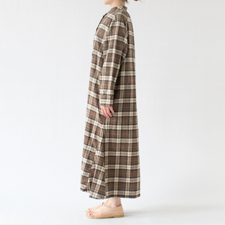 モデル身長162cm・BROWN