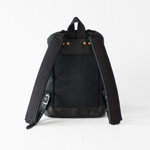 バックパック SOLO PACK BLACK LEATHER SPECIAL(99S) バックパック SOLO PACK BLACK LEATHER SPECIAL(99S)