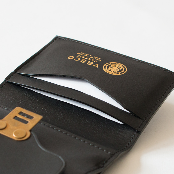 2つのカードポケット(NERO) 2つのカードポケット(NERO)