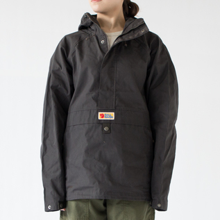G1000アノラック DarkGrey／FJALLRAVEN(フェールラーベン)｜愛着を持っ