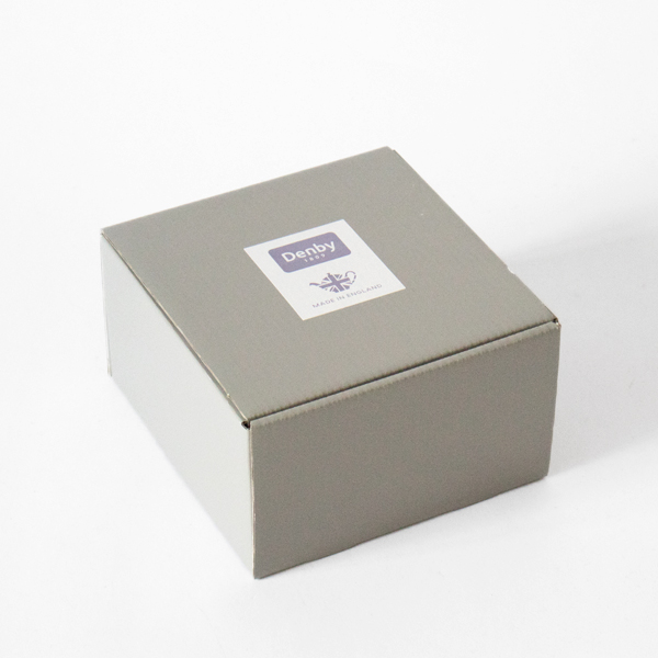 箱付きで熨斗対応も可能 箱付きで熨斗対応も可能