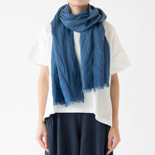 涼しさを感じさせてくれる色合い(モデル身長162cm・NAVY) 涼しさを感じさせてくれる色合い(モデル身長162cm・NAVY)