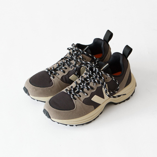 スニーカー VENTURI / GRAFITE MOONROCK／VEJA（ベジャ）｜愛着を持っ