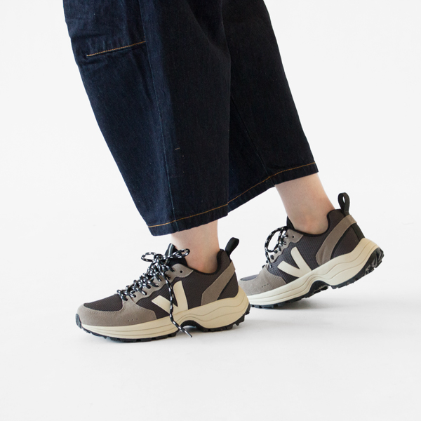 スニーカー VENTURI / GRAFITE MOONROCK スニーカー VENTURI / GRAFITE MOONROCK