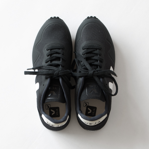 スニーカー SDU / BLACK WHITE