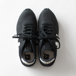 スニーカー SDU / BLACK WHITE スニーカー SDU / BLACK WHITE