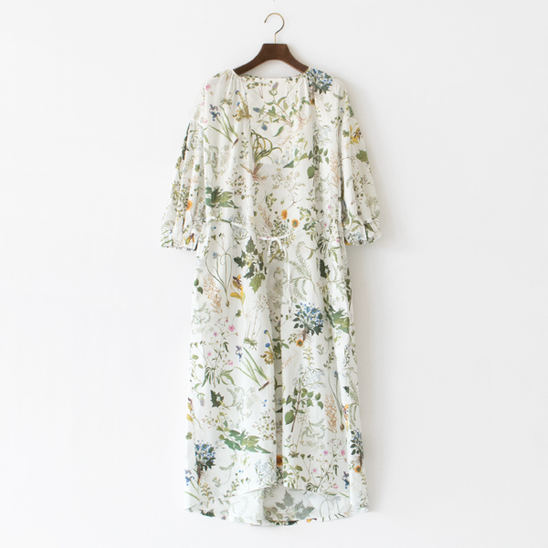ボタニカルプリント七分袖ワンピース(WHITE)