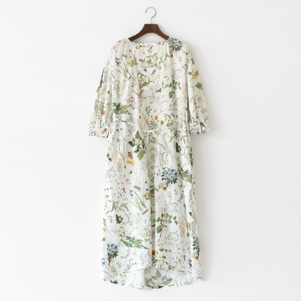 ボタニカルプリント七分袖ワンピース(WHITE)