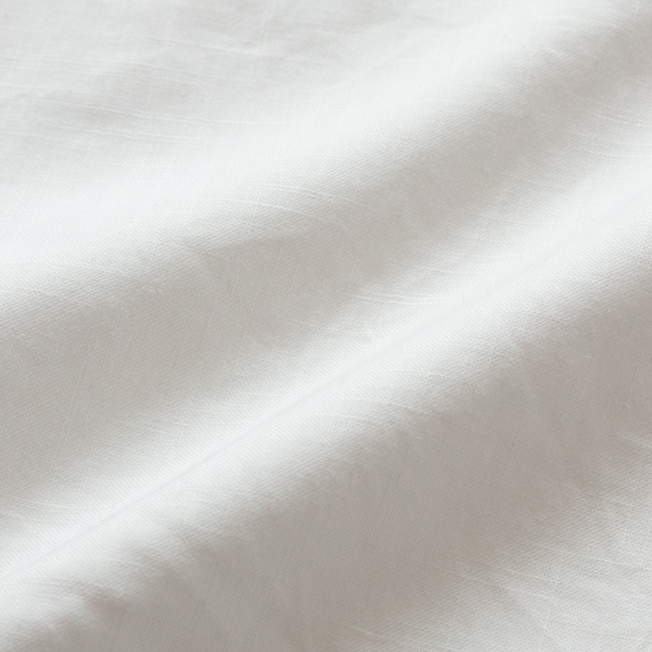 通気性の良い、さらりとしたキャンバス生地(WHITE)