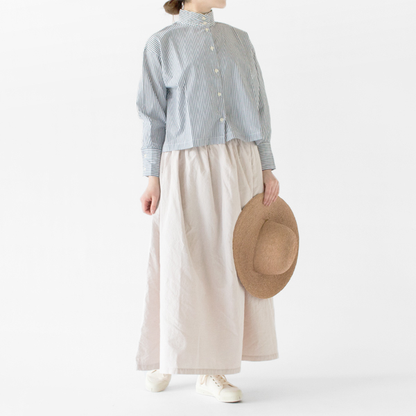 淡い色合いが可愛いスカート(BEIGE、モデル身長：162cm)
