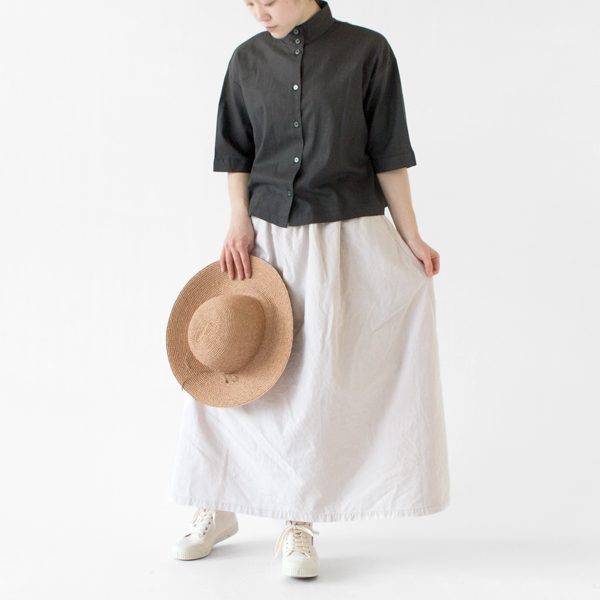 淡い色合いが可愛いスカート(BEIGE、モデル身長：162cm)