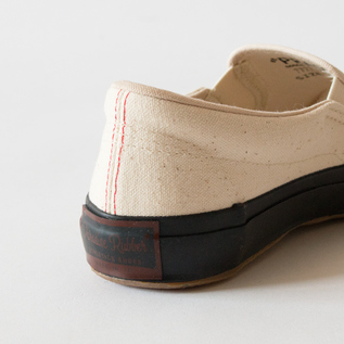 SHELLCAP SLIP-ON KINARI/BLACK かかと SHELLCAP SLIP-ON KINARI/BLACK かかと