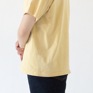 コーディネートしやすい程よい丈感(ヒマワリ染(YELLOW)、身長162cm)