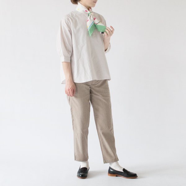 首元のアクセントに（GREEN）