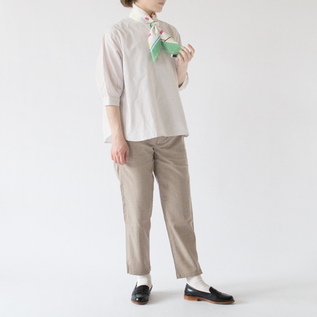 首元のアクセントに(GREEN) 首元のアクセントに(GREEN)