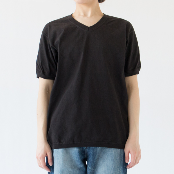 Lサイズ着用、身長：162cm