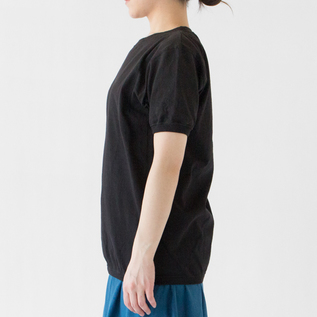 Mサイズ着用、身長:162cm Mサイズ着用、身長:162cm