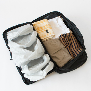 SEG42 ONE BAG TRAVEL PACK トラベルバッグ／Matador