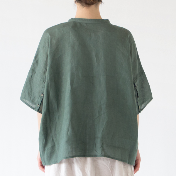 身長：162cm(GREEN)