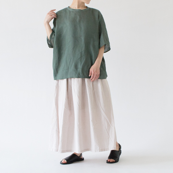 身長：162cm(GREEN)
