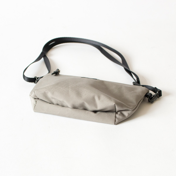 ショルダーバッグ W ZIP SHOULDER S(GREY)